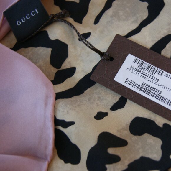 New Gucci Oversize Shawl Animal Print Pink Silk Wrap Scarf - Picture 9 of 16